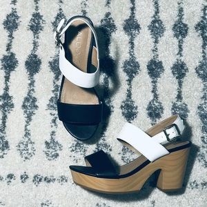 Neve Worn Women Aldo Sandals